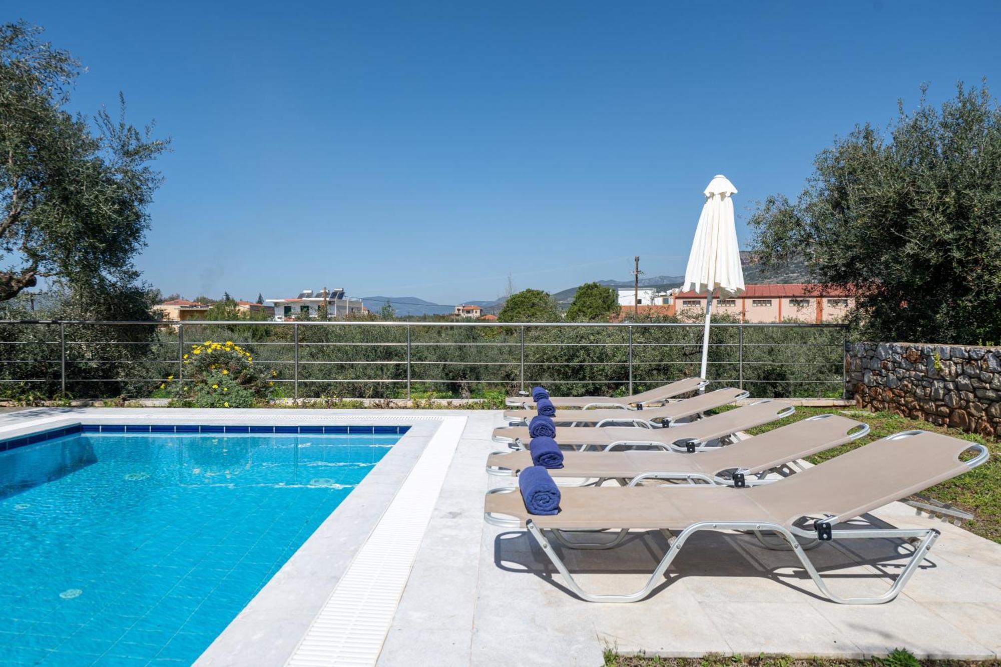 Villa Torri Di Pietra Stoúpa Habitación foto
